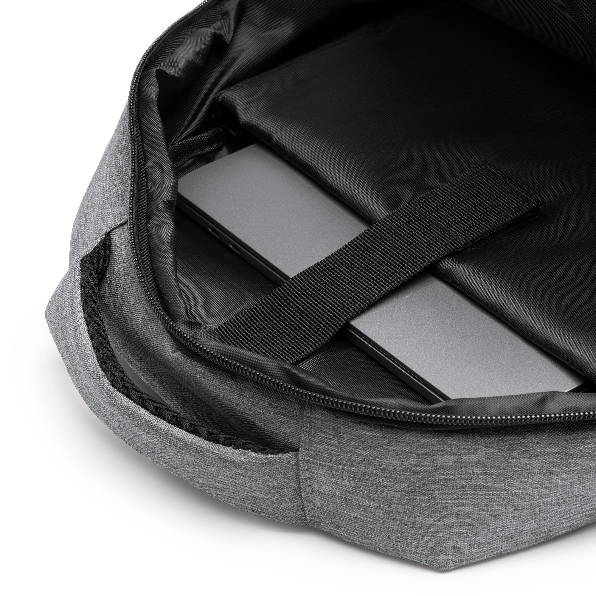 KITON - Imagen 4